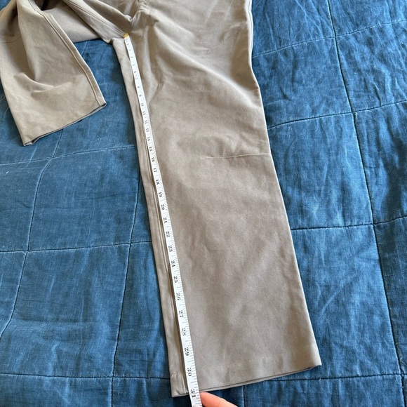 VUORI Outdoor Utility PANT Size Large Inseam 31” - Picture 6 of 13